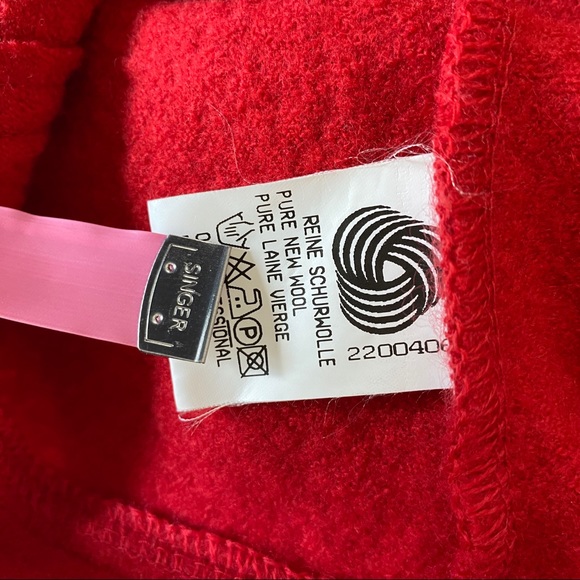 Geiger Collections of Austria Red Wool Button Up - Picture 7 of 8